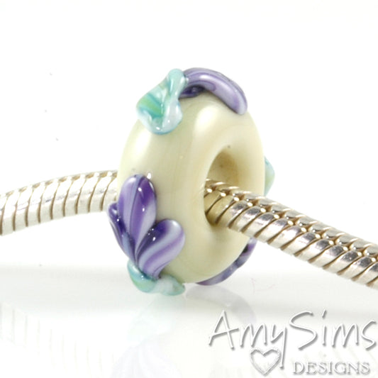 Purple Flower Buds Glass Artisan Lampwork Glass Bead SRA