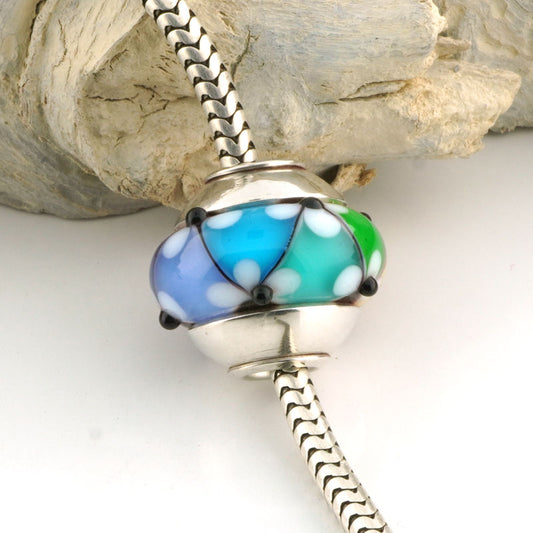 Rainbow Floral Lattice Focal