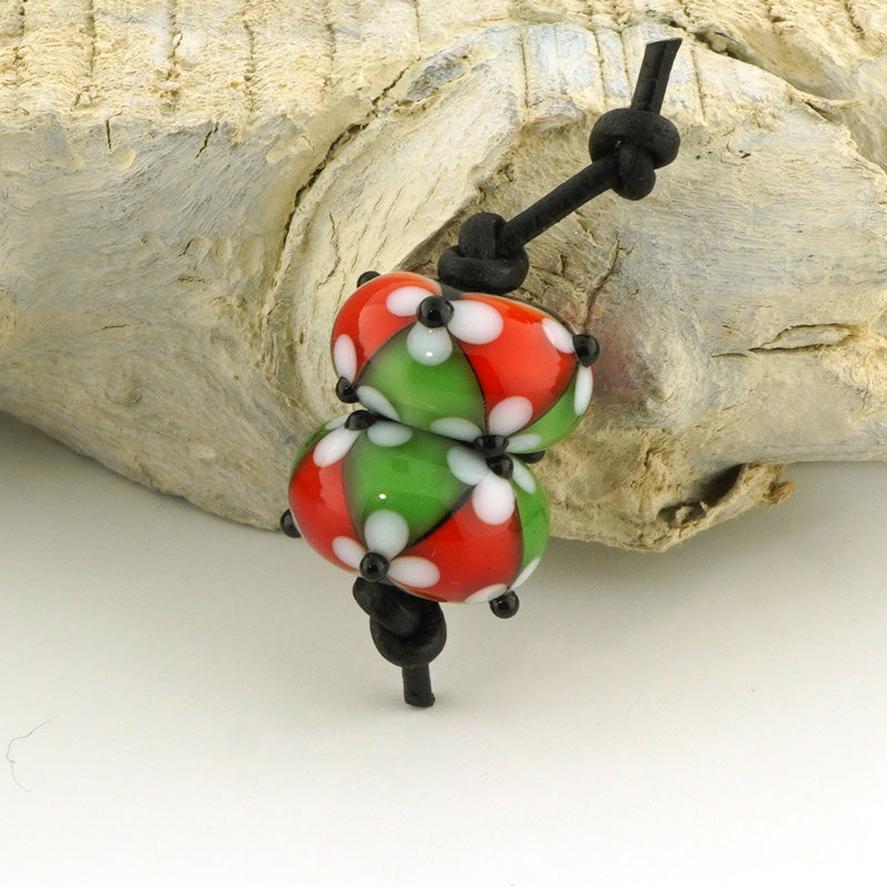 Red & Green Floral Lattice Earring Pair (S1068)