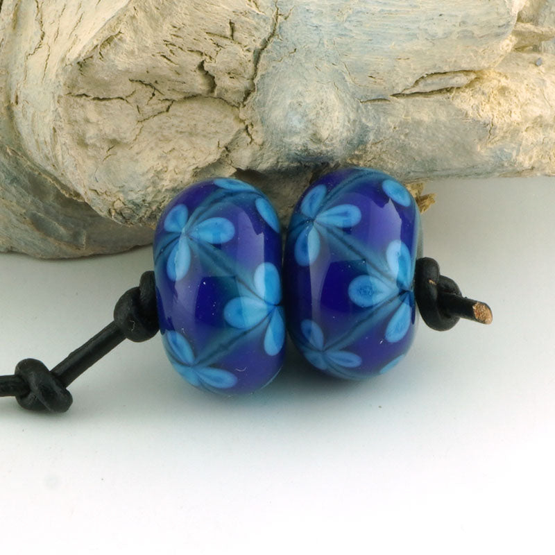 Iris Blue and Turquoise Floral Lattice Earring Pair (S941)