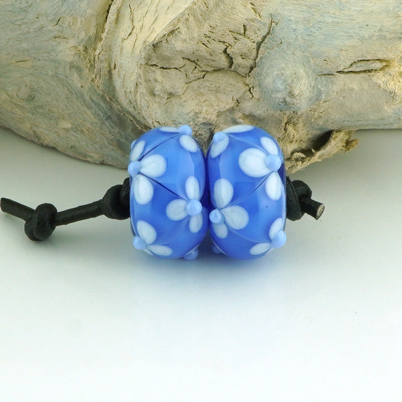 Periwinkle Blue Floral Lattice Earring Pair (S981)