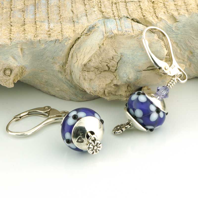 Finished Jewelry & Charm Beads