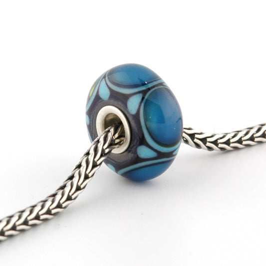 Kronos Dot Silver Cored Charm Bead