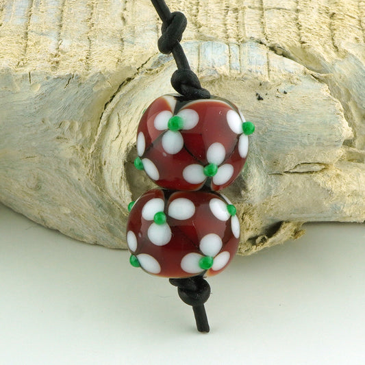 Red and Green Floral Lattice Earring Pair (S1028)