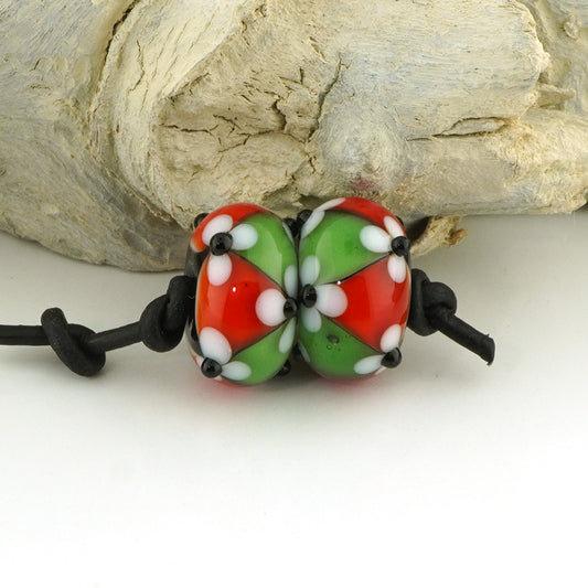 Red & Green Floral Lattice Earring Pair (S1068)
