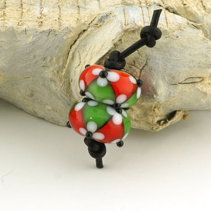 Red & Green Floral Lattice Earring Pair (S1068)