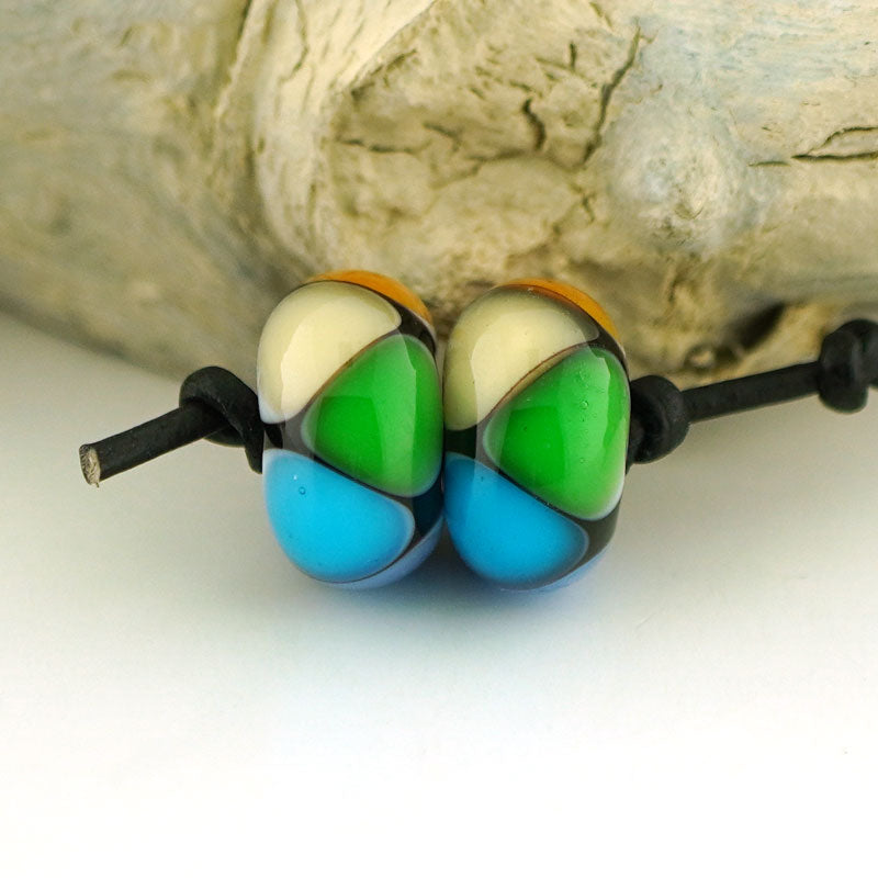 Rainbow Triangle Pair (S955)
