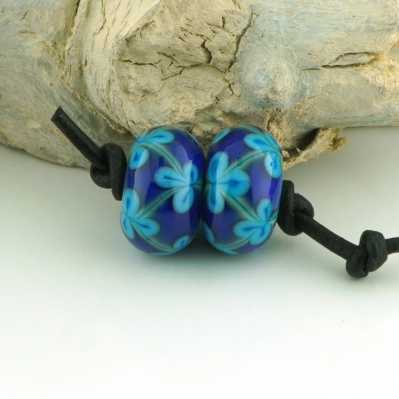 Iris Blue and Turquoise Floral Lattice Earring Pair (S975)