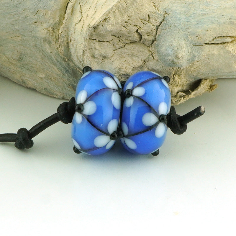 Intense Blue Floral Lattice Earring Pair (S983)