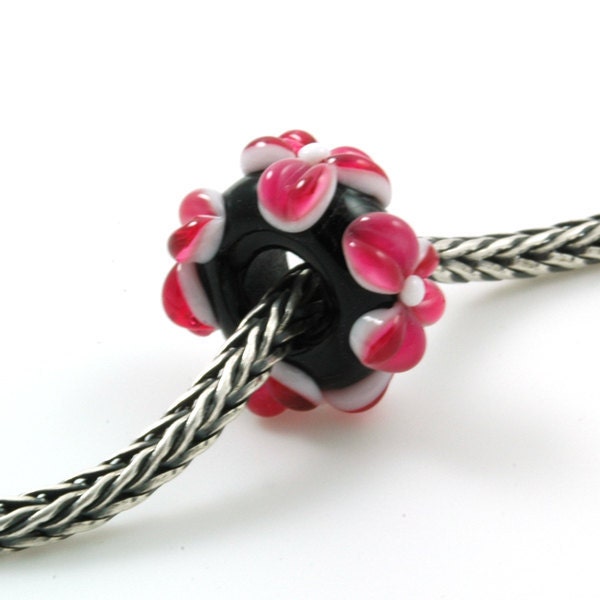 European Charm Bead Big Hole Lampwork Glass Bead Hot Pink Flowers