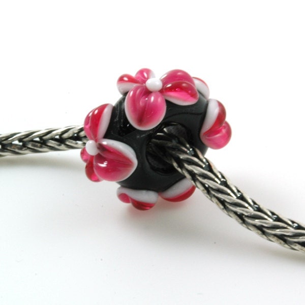 European Charm Bead Big Hole Lampwork Glass Bead Hot Pink Flowers