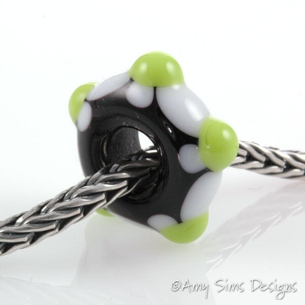 European Charm Bead Big Hole Lampwork Glass Green 5 Dot Bead