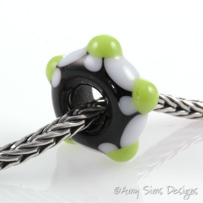 European Charm Bead Big Hole Lampwork Glass Green 5 Dot Bead