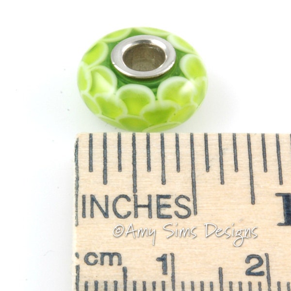 Spring Green Glass Artisan Lampwork Glass Bead SRA