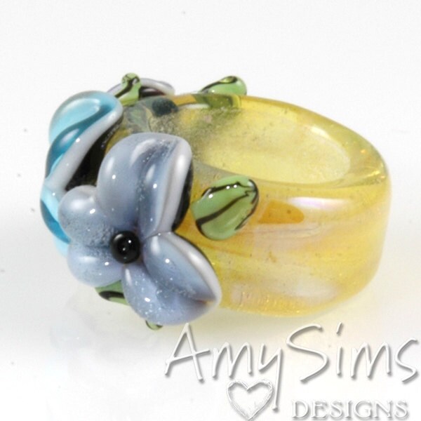 Regaliz Bead: Shimmering Gold Floral Artisan Lampwork Glass Focal
