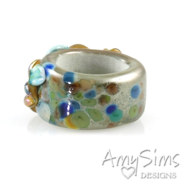 Regaliz Coppery Green Shimmer Floral Artisan Lampwork Glass Focal Bead