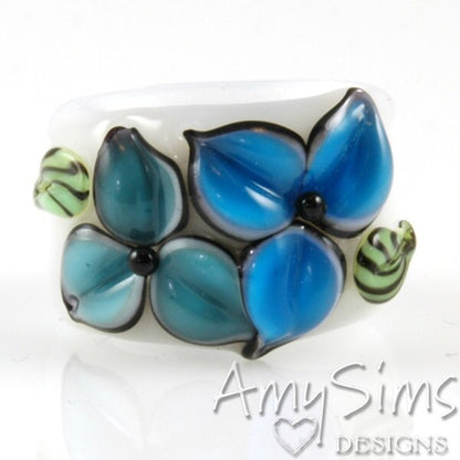 Regaliz Blue Floral Artisan Lampwork Glass Focal Bead