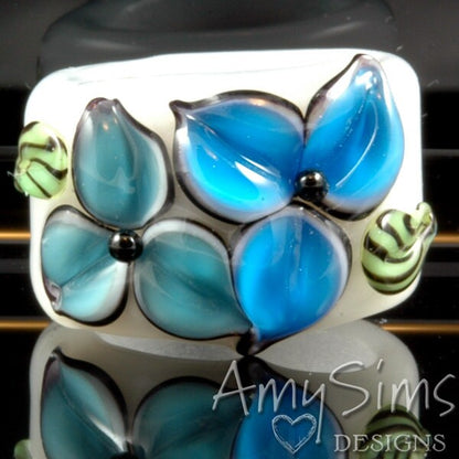 Regaliz Blue Floral Artisan Lampwork Glass Focal Bead