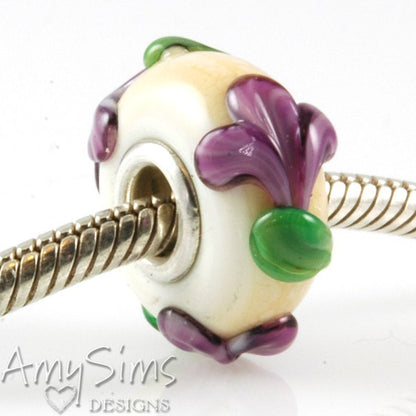 Purple Flower Buds Glass Artisan Lampwork Glass Bead SRA