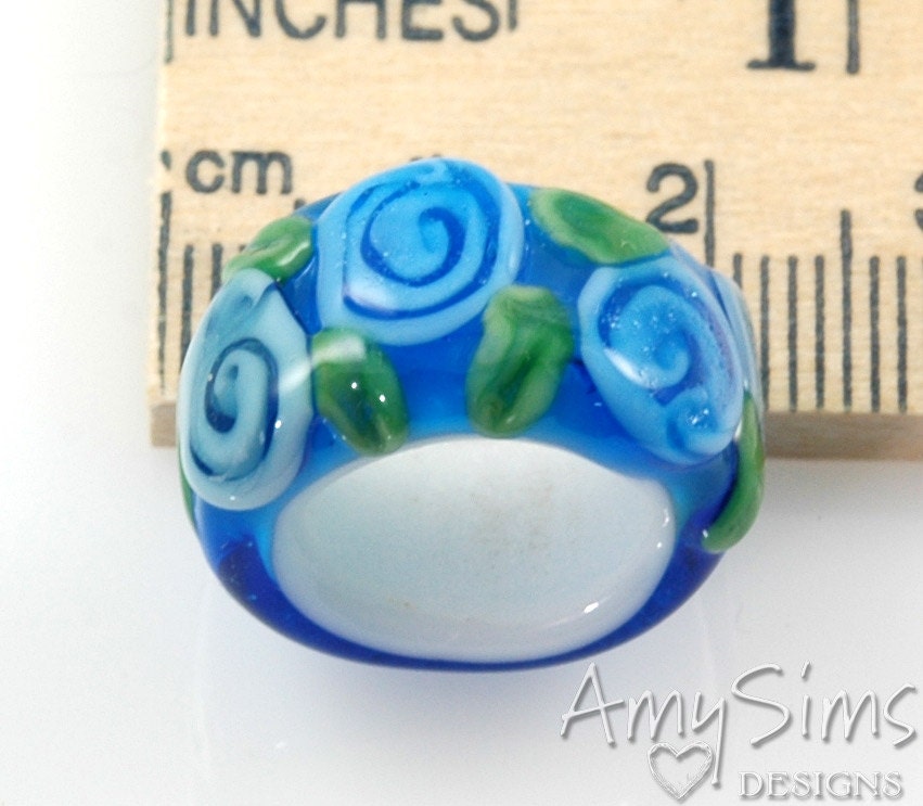 Regaliz Bead: Blue Floral Artisan Lampwork Glass Focal B0903-30